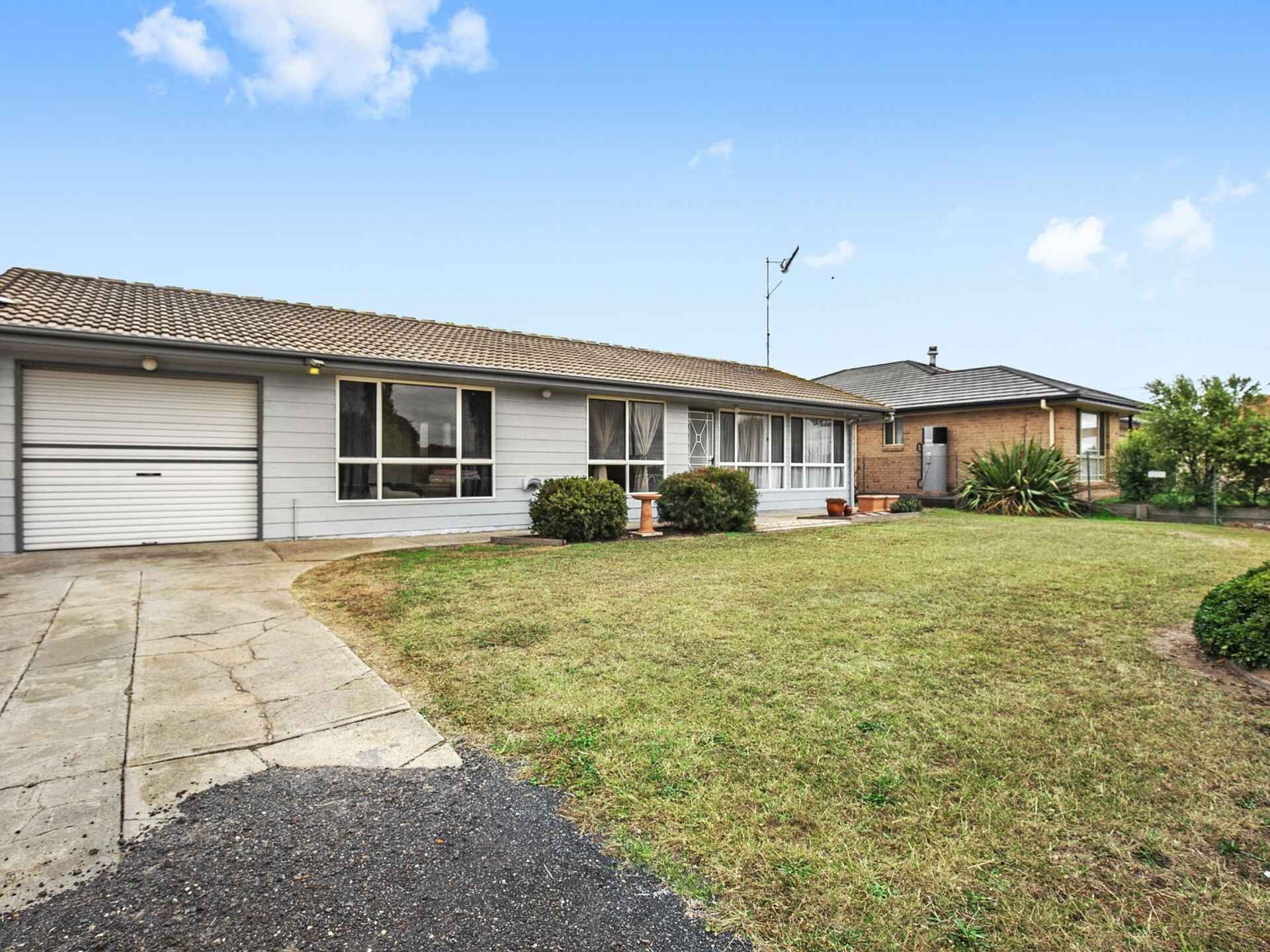 12 Stewart Street, Tarago via Goulburn