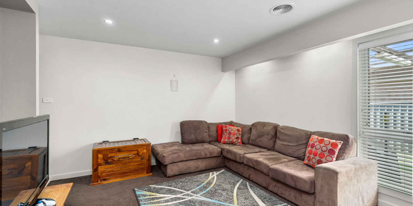 5 Mewburn Drive Goulburn