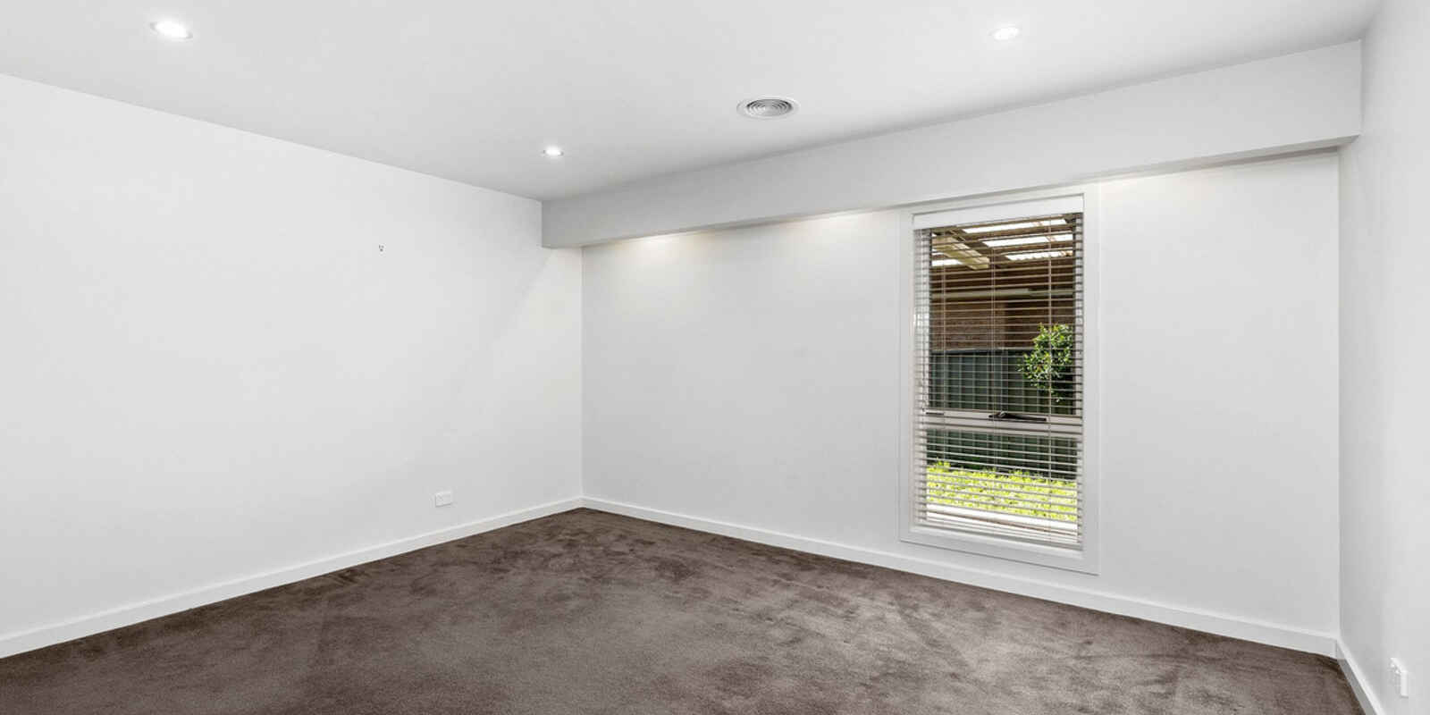 5 Mewburn Drive Goulburn