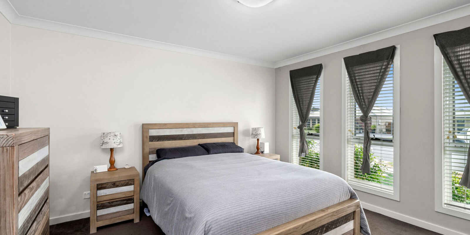 5 Mewburn Drive Goulburn