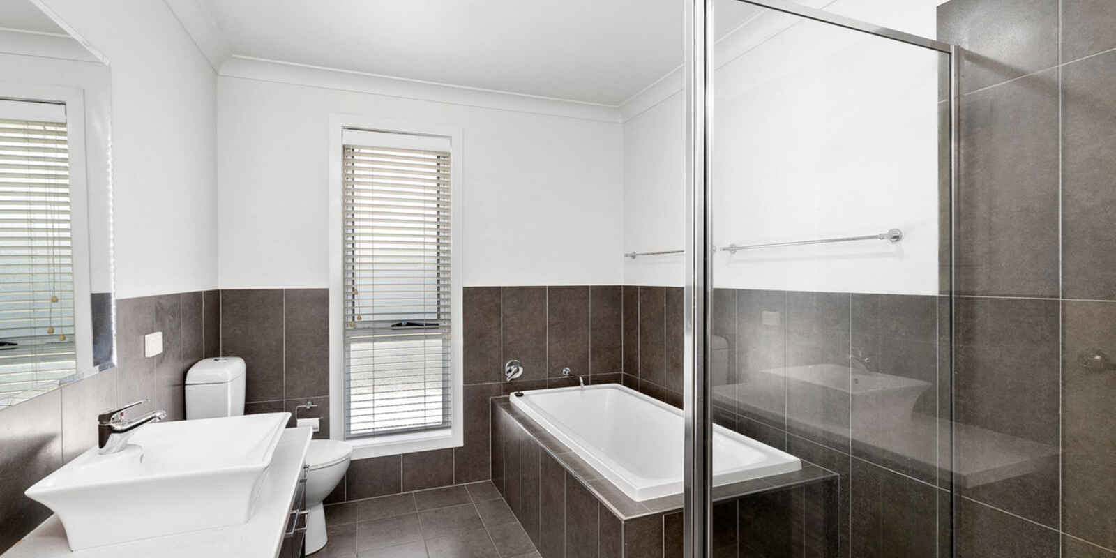 5 Mewburn Drive Goulburn