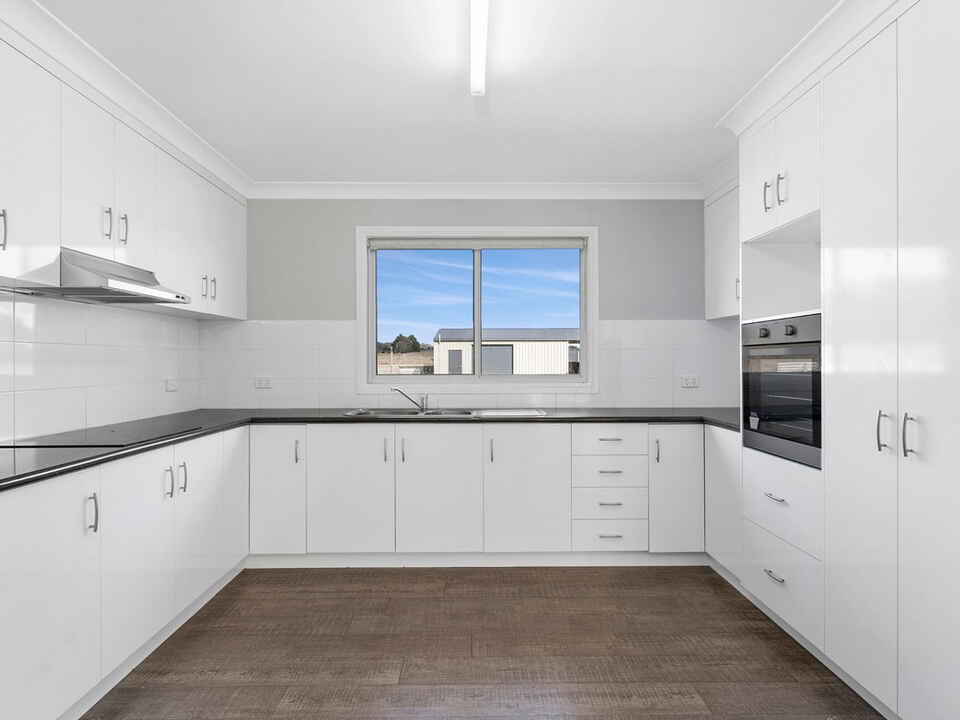 15 Crowthers Lane Goulburn