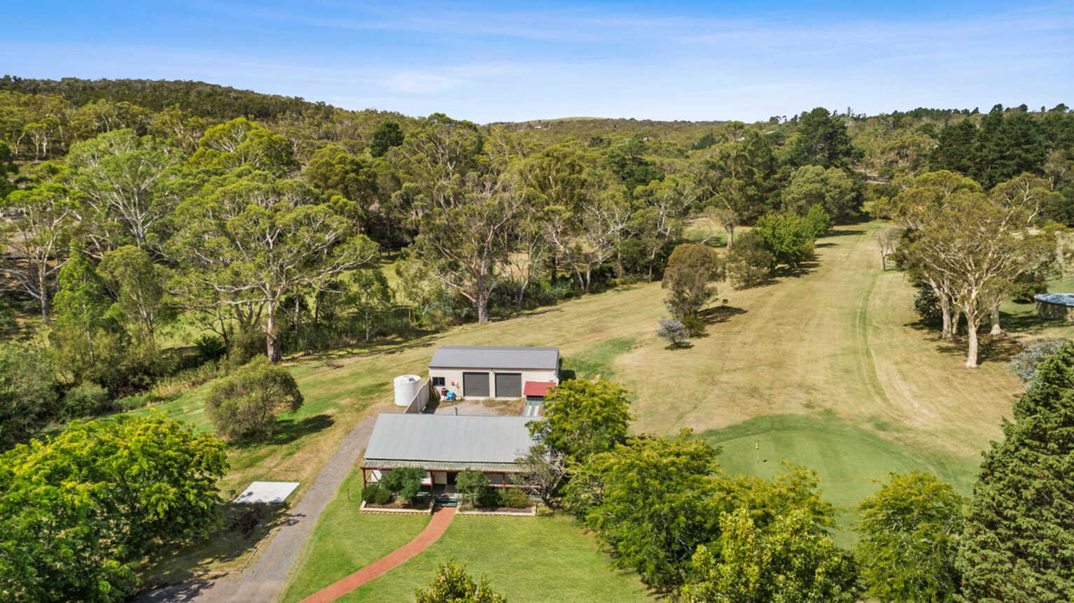 28 Banksia Avenue Tallong