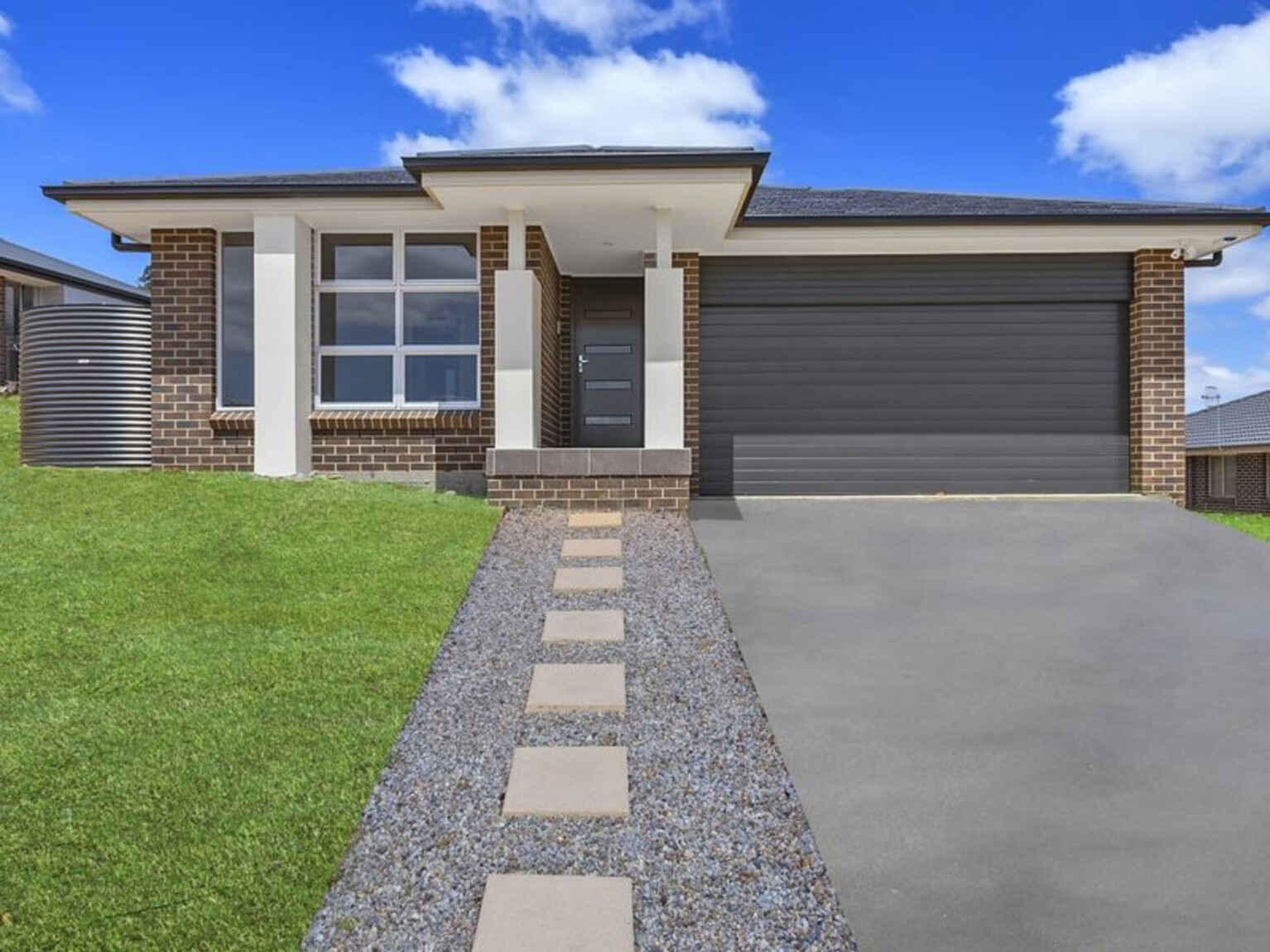 18 Mcgrath Place Goulburn