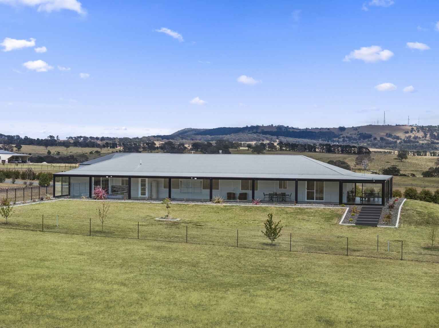 5 Bullus Place Boxers Creek Goulburn 5 Bullus Place Boxers Creek Goulburn