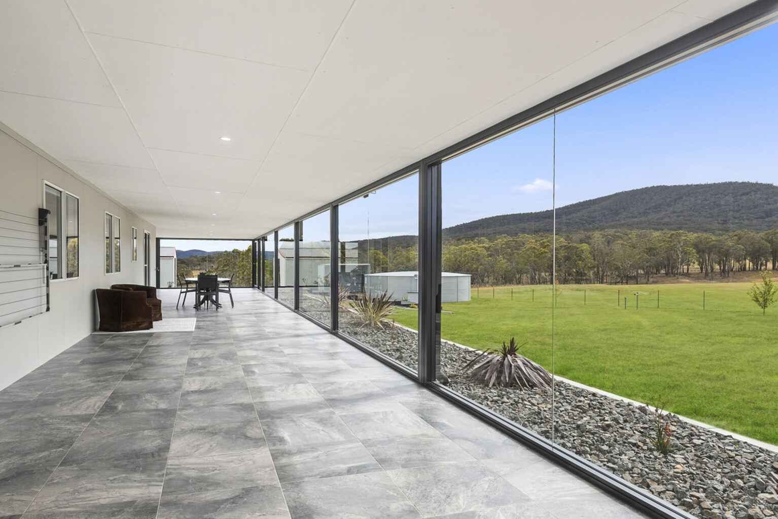 5 Bullus Place Boxers Creek Goulburn 5 Bullus Place Boxers Creek Goulburn