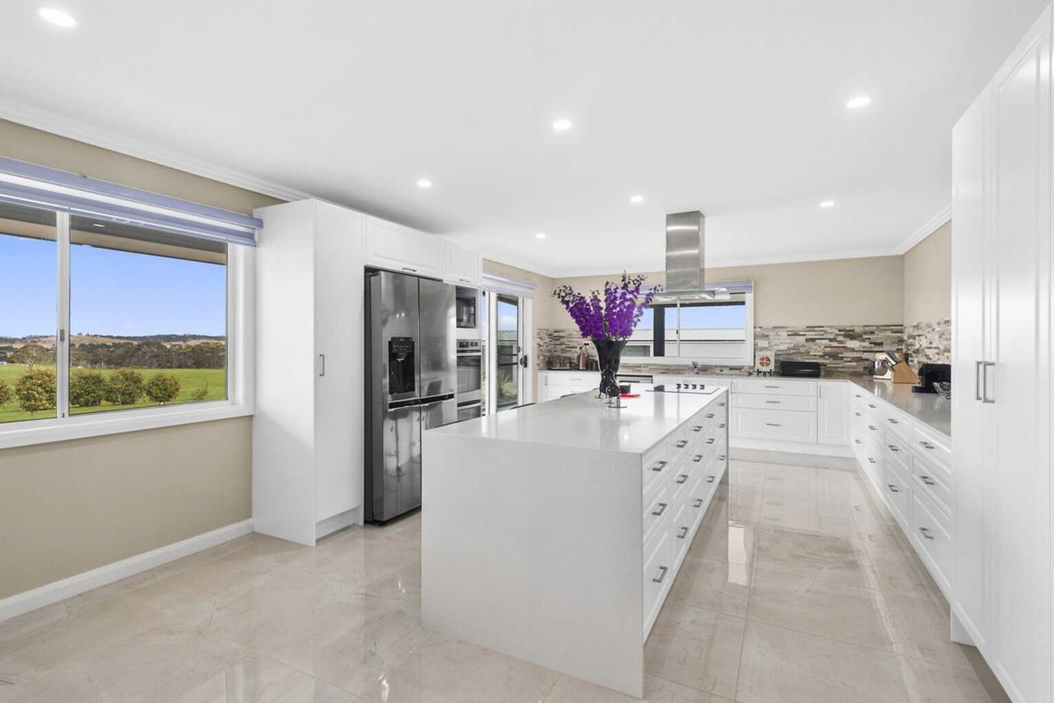 5 Bullus Place Boxers Creek Goulburn