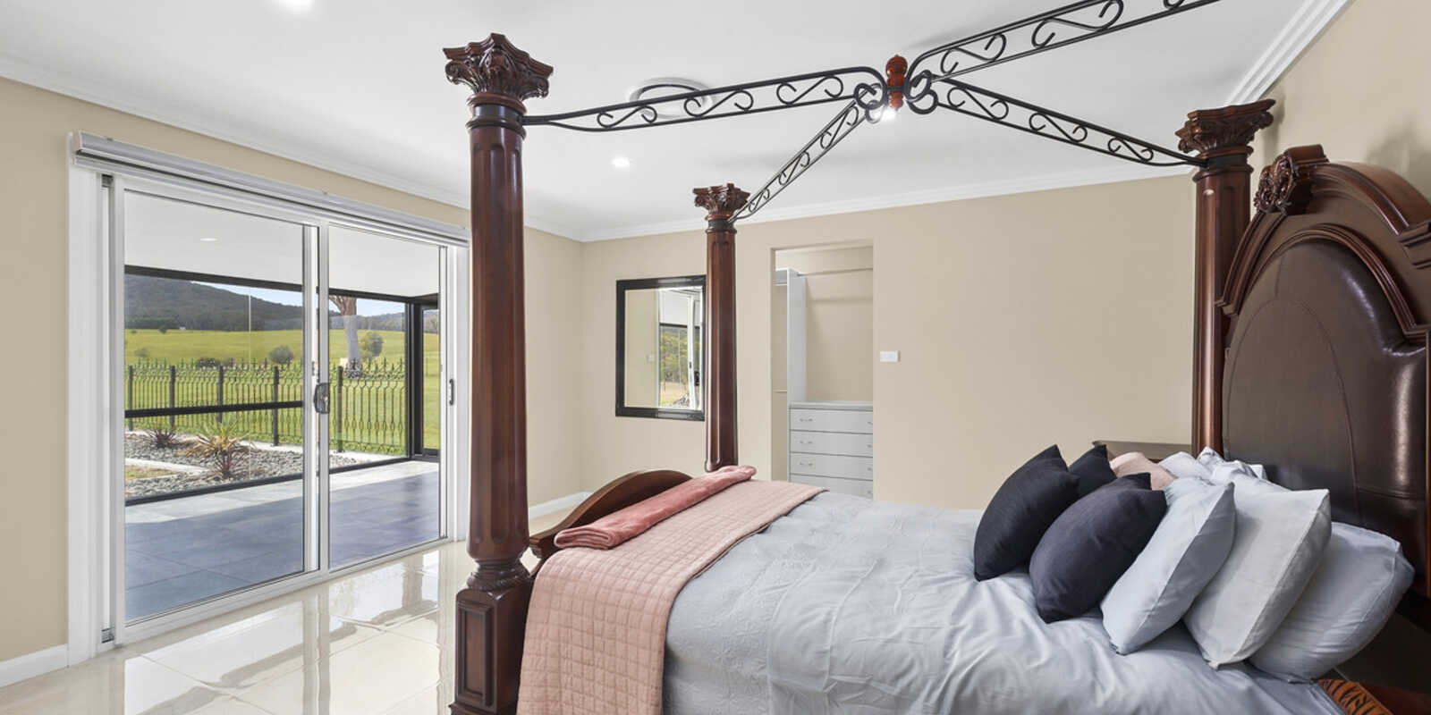 5 Bullus Place Boxers Creek Goulburn