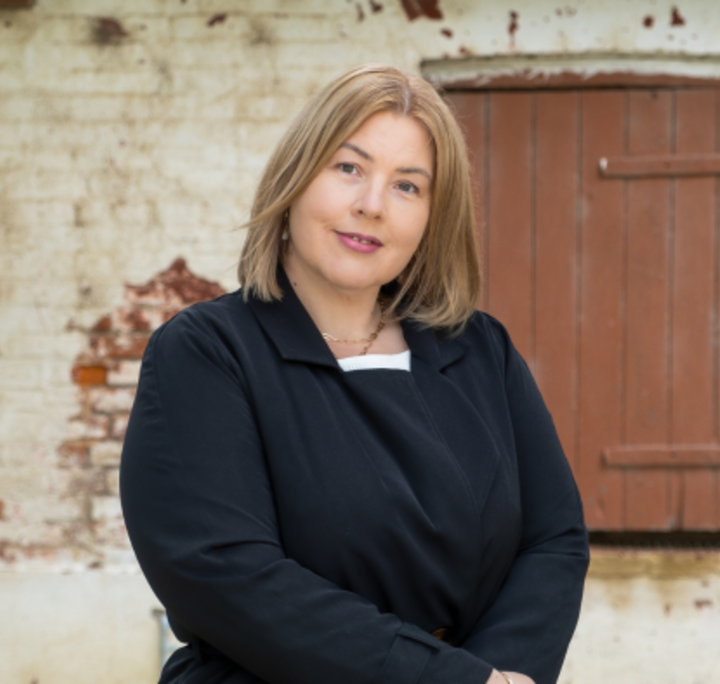 Profile picture - Debbie Carey