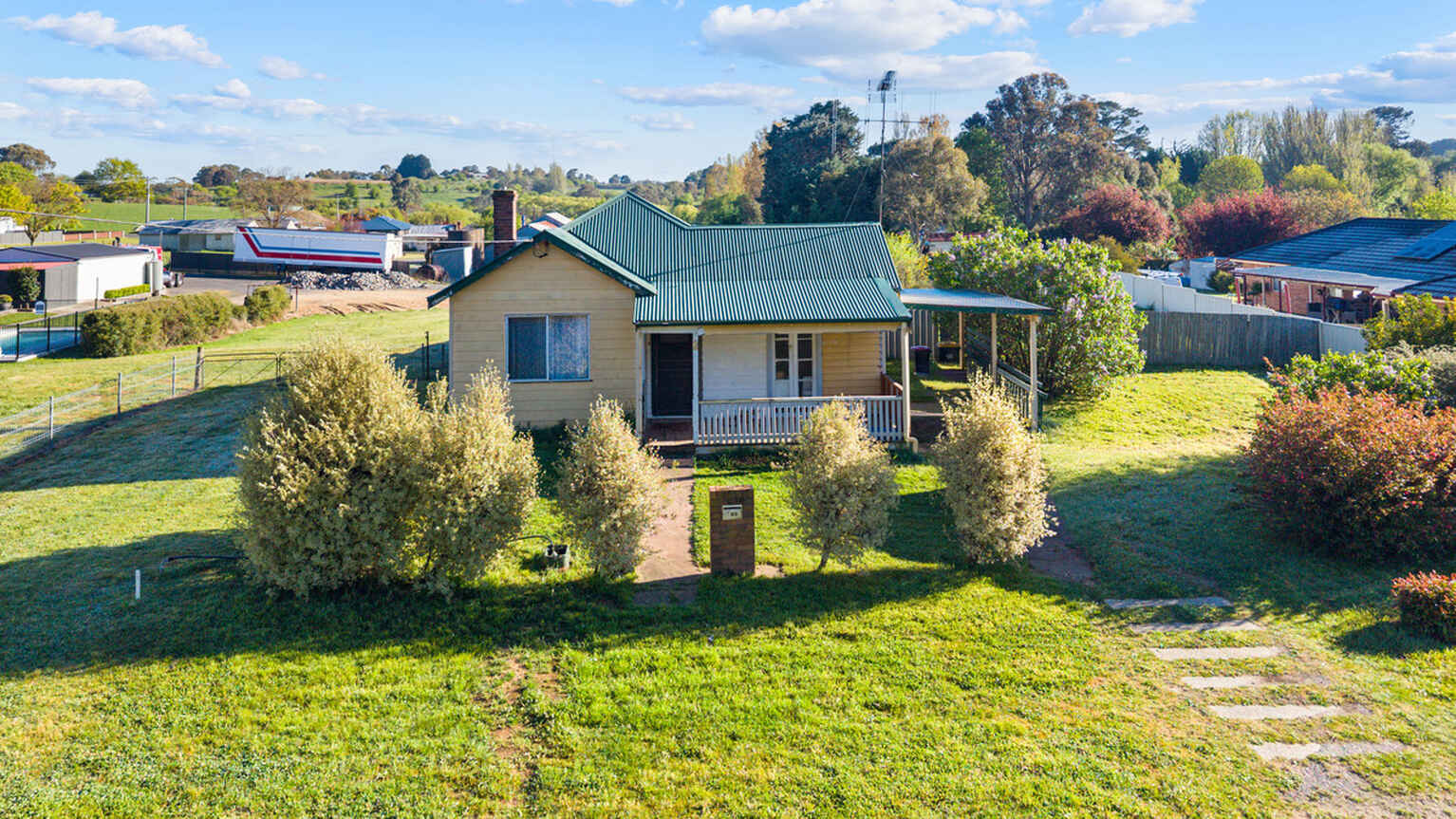 69 Brooklands Street Crookwell